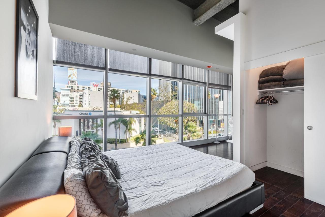 Heaven On Hollywood Furnished Apartments Уэст-Голливуд Экстерьер фото